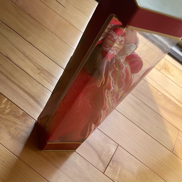 - NRFB Happy Holiday’s Barbie Doll ~ 10th Anniversary 🎄 - Picture 10 of 12